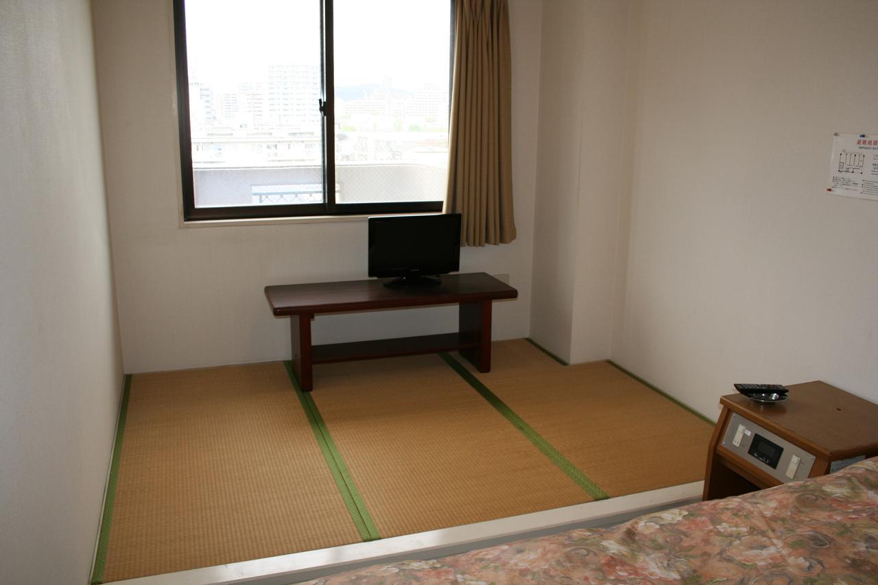 Hiroshima Peace Hotel Ujina Exteriör bild